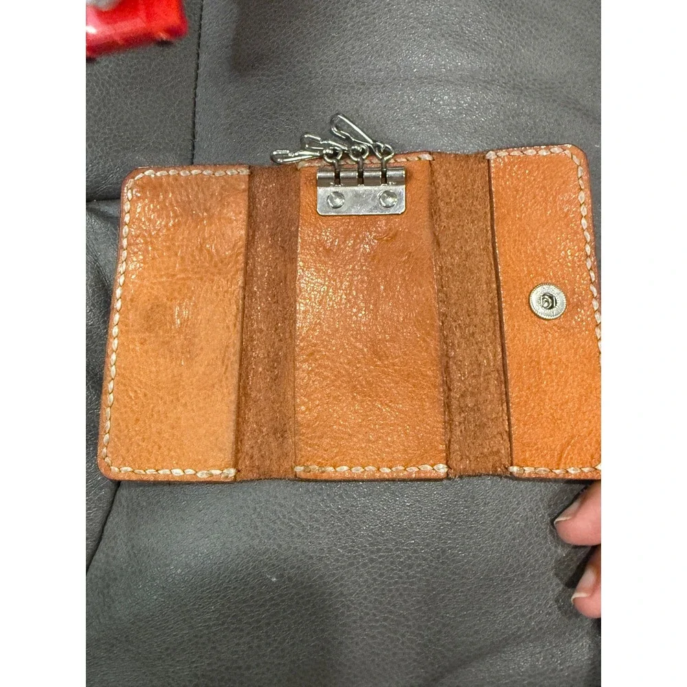 Handmade Burnt Orange Pebbled Leather Tri-Fold Key‎ Case with 3 Hooks & Snap